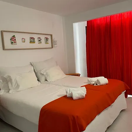 度假居 Casa Dos Lirios 阿尔布费拉