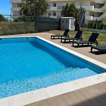 Casa Dos Lirios 阿尔布费拉