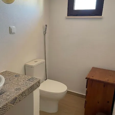 펜션 Casa Dos Lirios 알부페이라