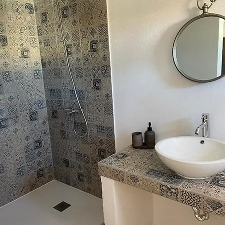 펜션 Casa Dos Lirios 알부페이라