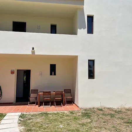 Casa Dos Lirios * 알부페이라