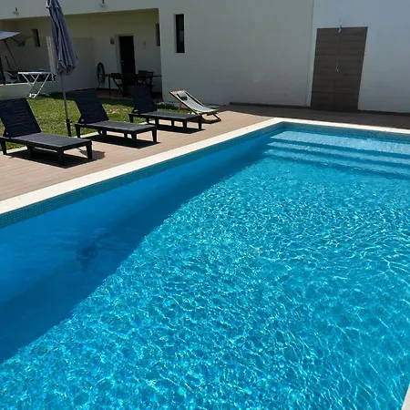 Semesterbostad Casa Dos Lirios