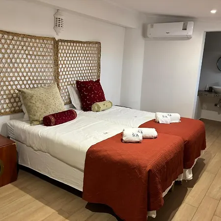 Casa Dos Lirios بيت للعطل