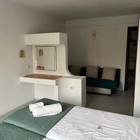 Casa Dos Lirios Holiday home Albufeira