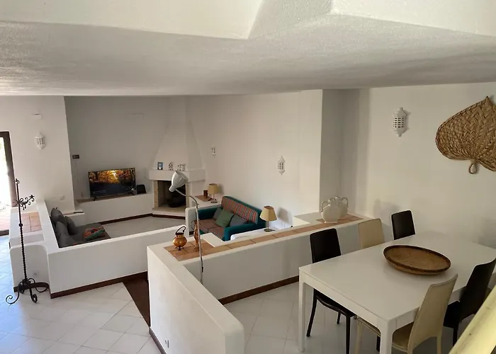 Casa Dos Lirios Holiday home Albufeira