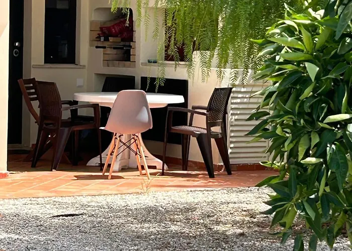 Holiday home Casa Dos Lirios